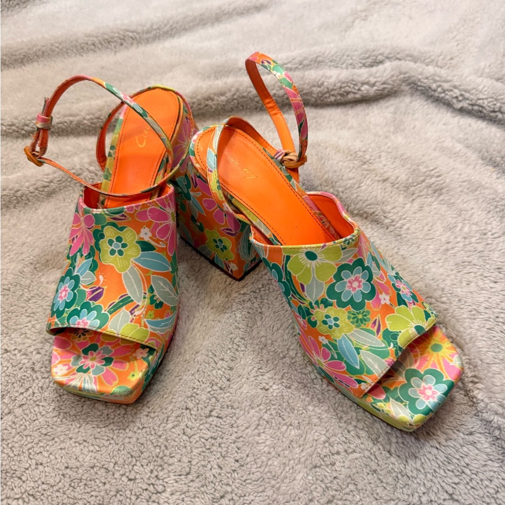 Circus by Sam Edelman Floral Platform Slingback Sandals in Orange and Multicolor